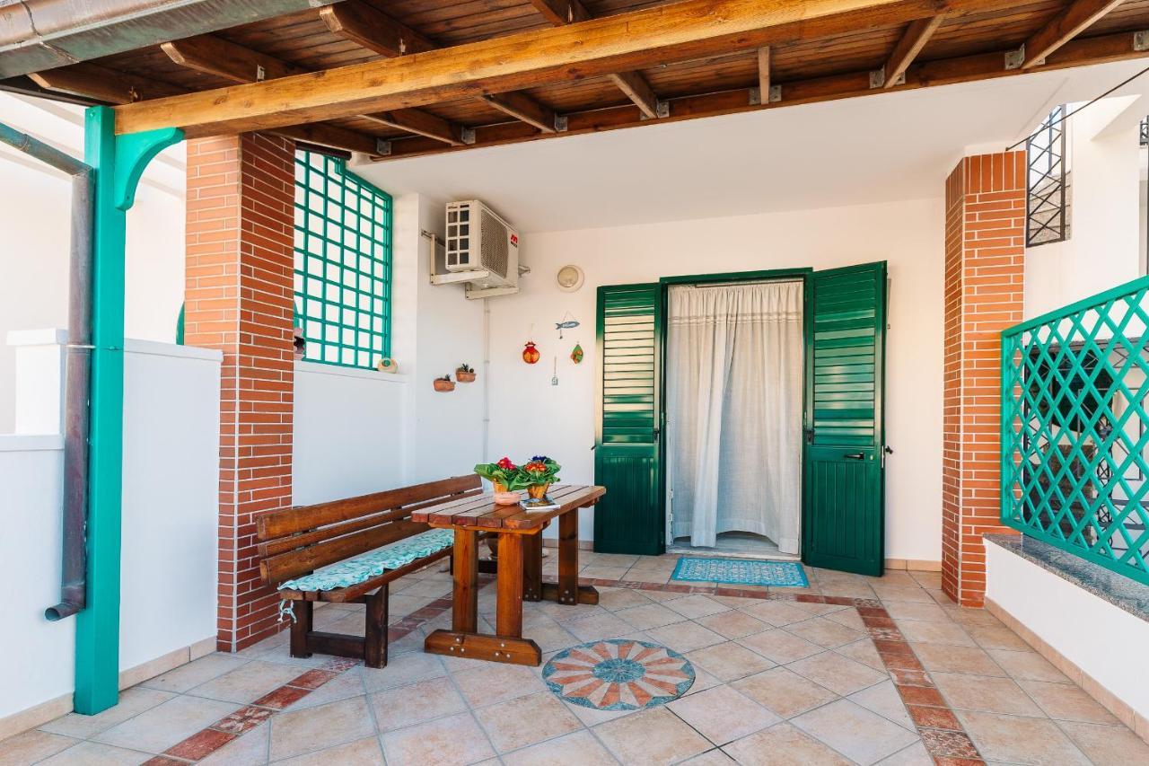 Casa Vacanze Leuca Santa Maria di Leuca Exteriör bild