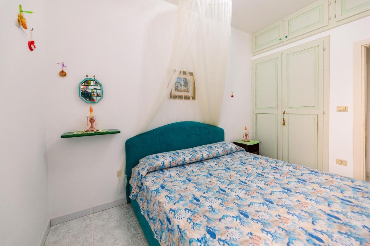 Casa Vacanze Leuca Santa Maria di Leuca Exteriör bild