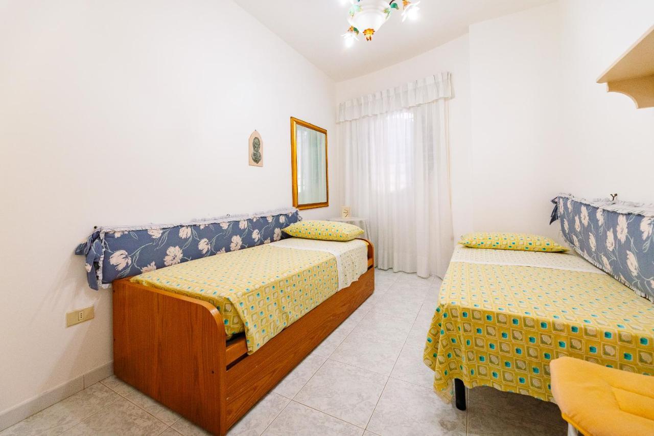Casa Vacanze Leuca Santa Maria di Leuca Exteriör bild